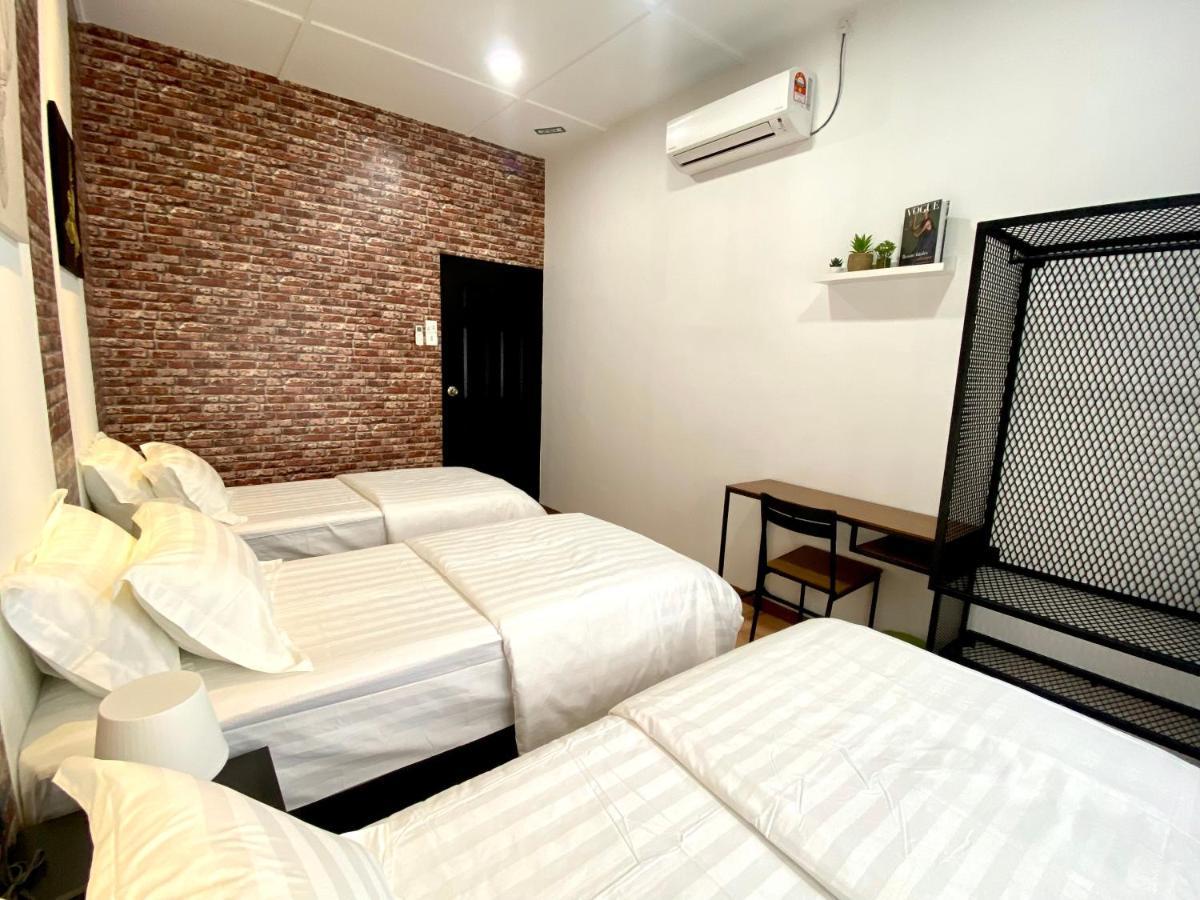 Comfy 3-Bedrooms With Family Karaoke Max-10Pax Ipoh Exterior photo