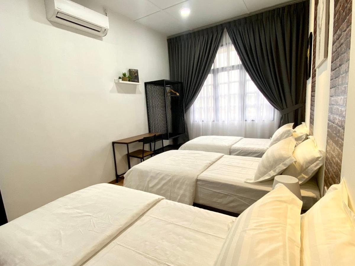 Comfy 3-Bedrooms With Family Karaoke Max-10Pax Ipoh Exterior photo